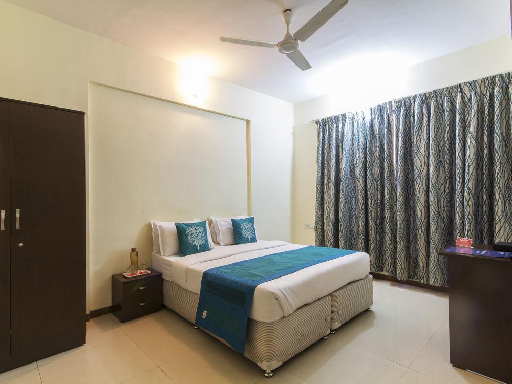 Oyo Apartments Link Road Malad Bagian luar foto