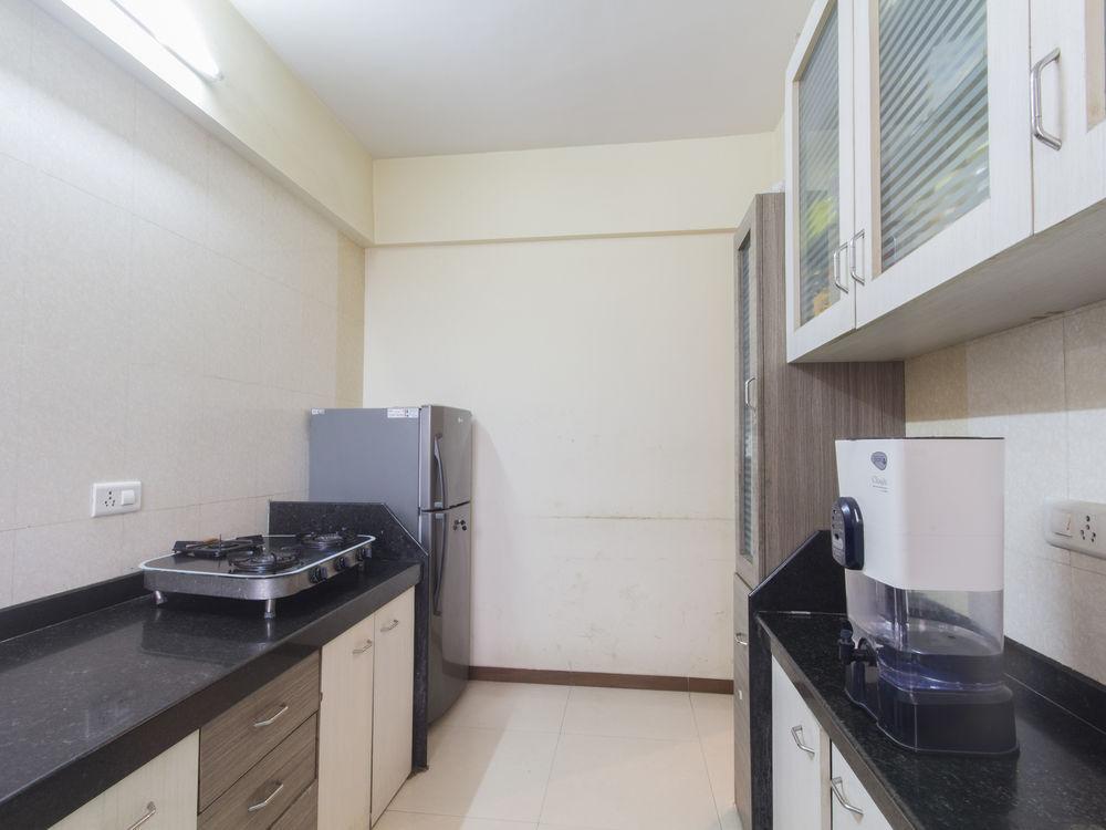 Oyo Apartments Link Road Malad Bagian luar foto